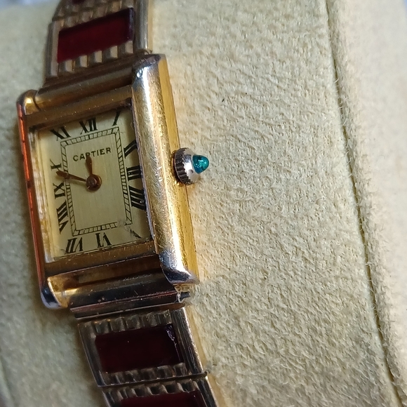 *SOLD* Ladies Cartier Gold-Tone Watch With 8 Garnet Panels VERY Old - Picture 6 of 14
